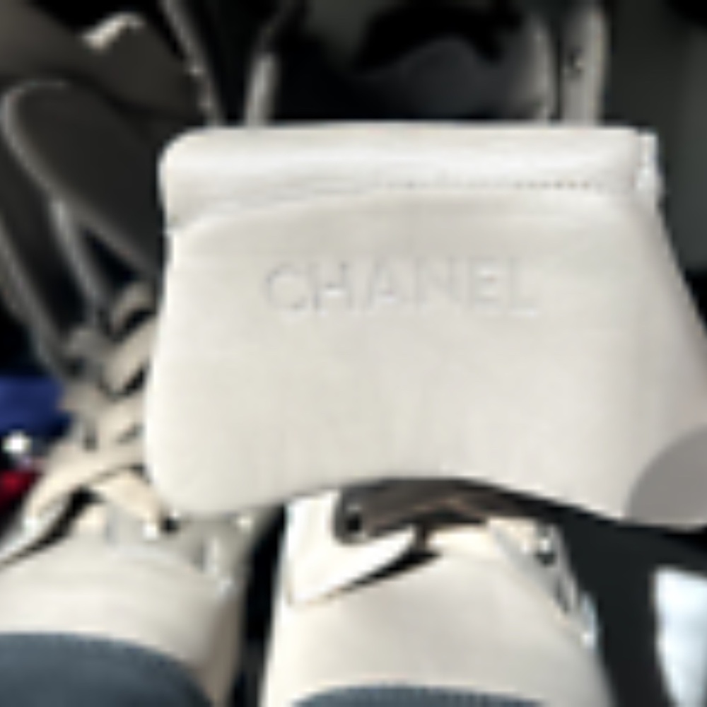 CHANEL Quilted Leather Winter Boots Cap Toe CHANEL CC Logo Size EU 36 - Picture 12 of 14